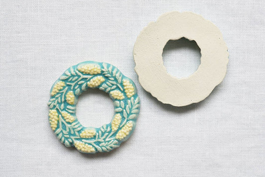 Mashiko Ware Mimosa Cutlery Rest