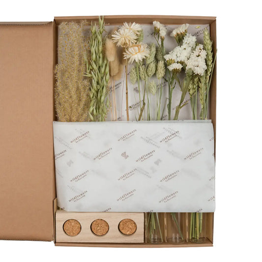 Dried Flowers in Gift Box with Vases