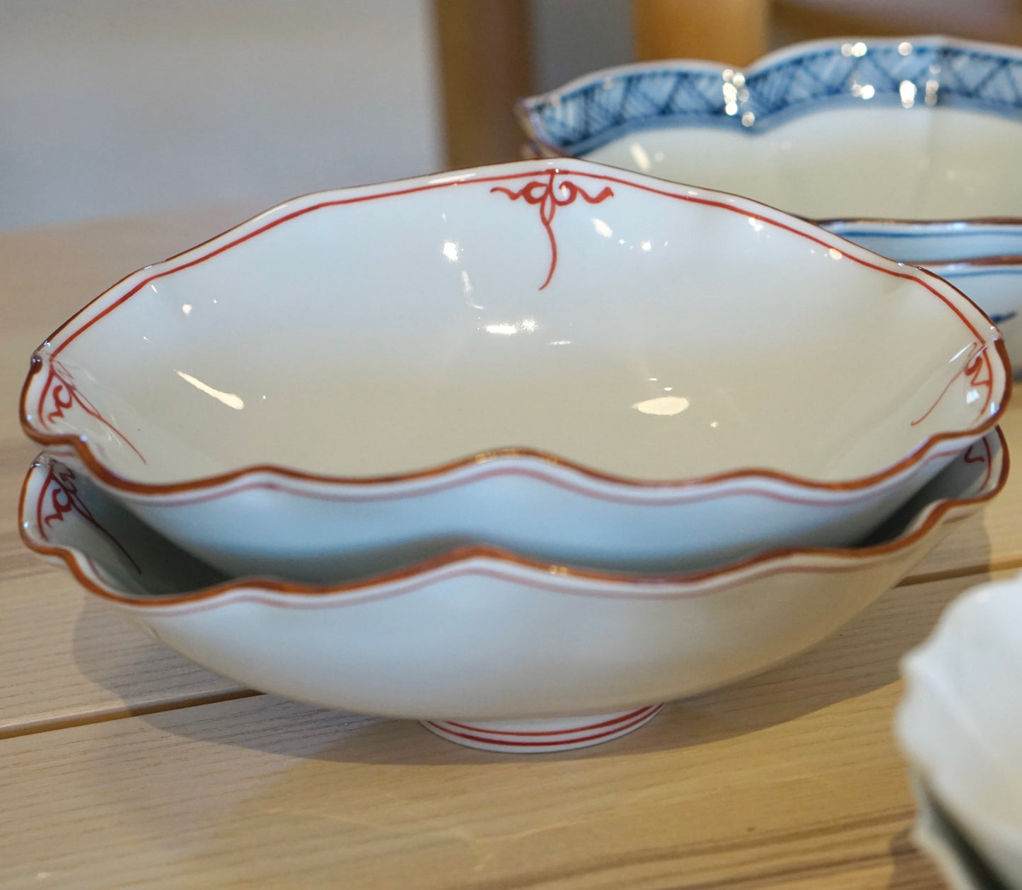 Hasami ware - Red Trim All Purpose Bowl