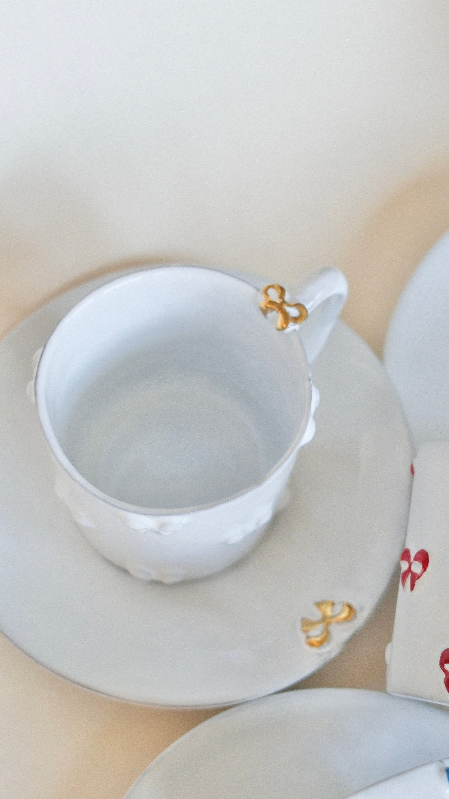 Nœud-Nœud cup with handle