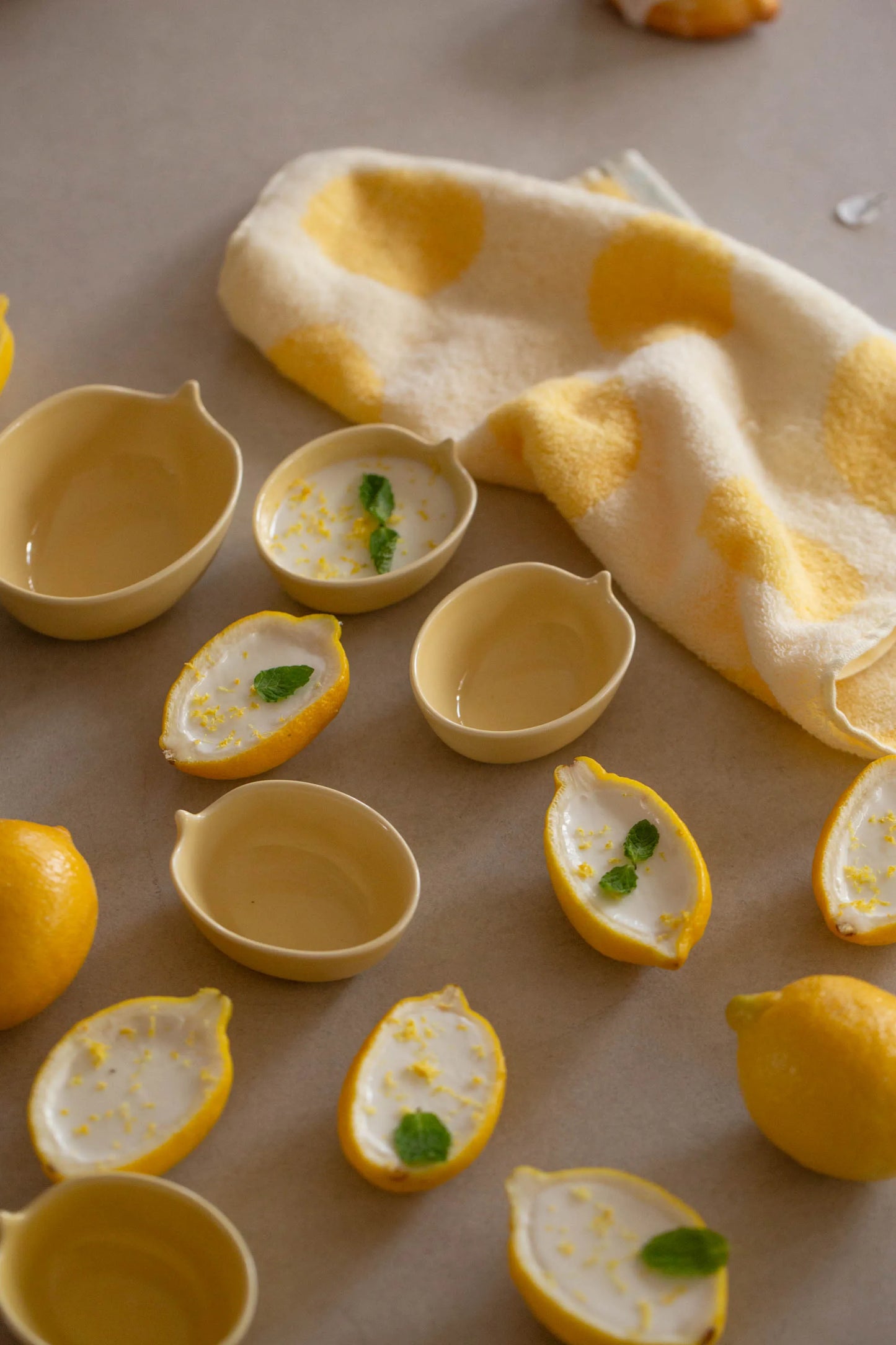 Lemon Pasta Hand Towel & Bowl Gift Set