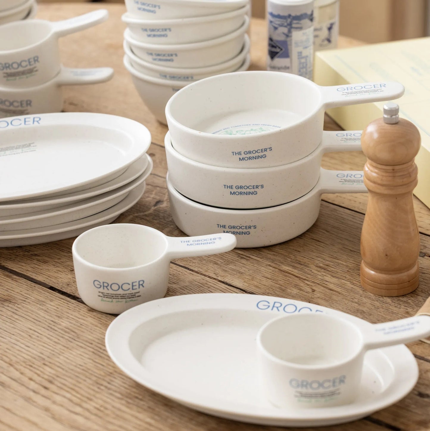 Momur GROCER Pan L - weekend 15