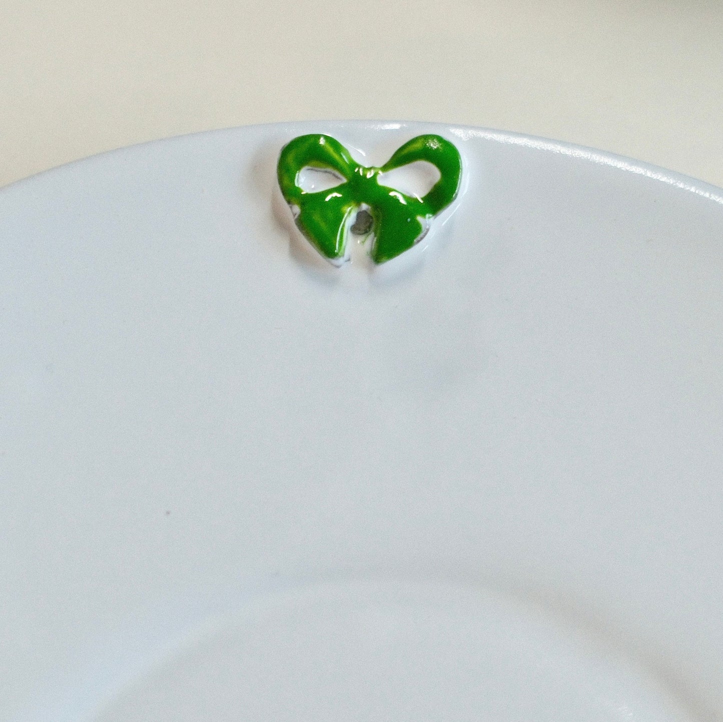 Marie-Antoinette Knot Saucer - M