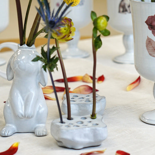 The Lotus Nest Flower Stand