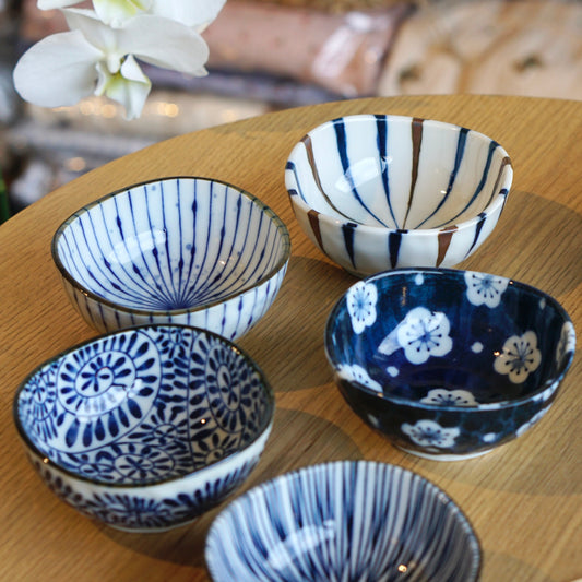 Indigo-Dyed 5 Piece Tea Bowl Gift Set