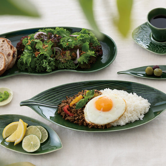 Leafy Long Plate