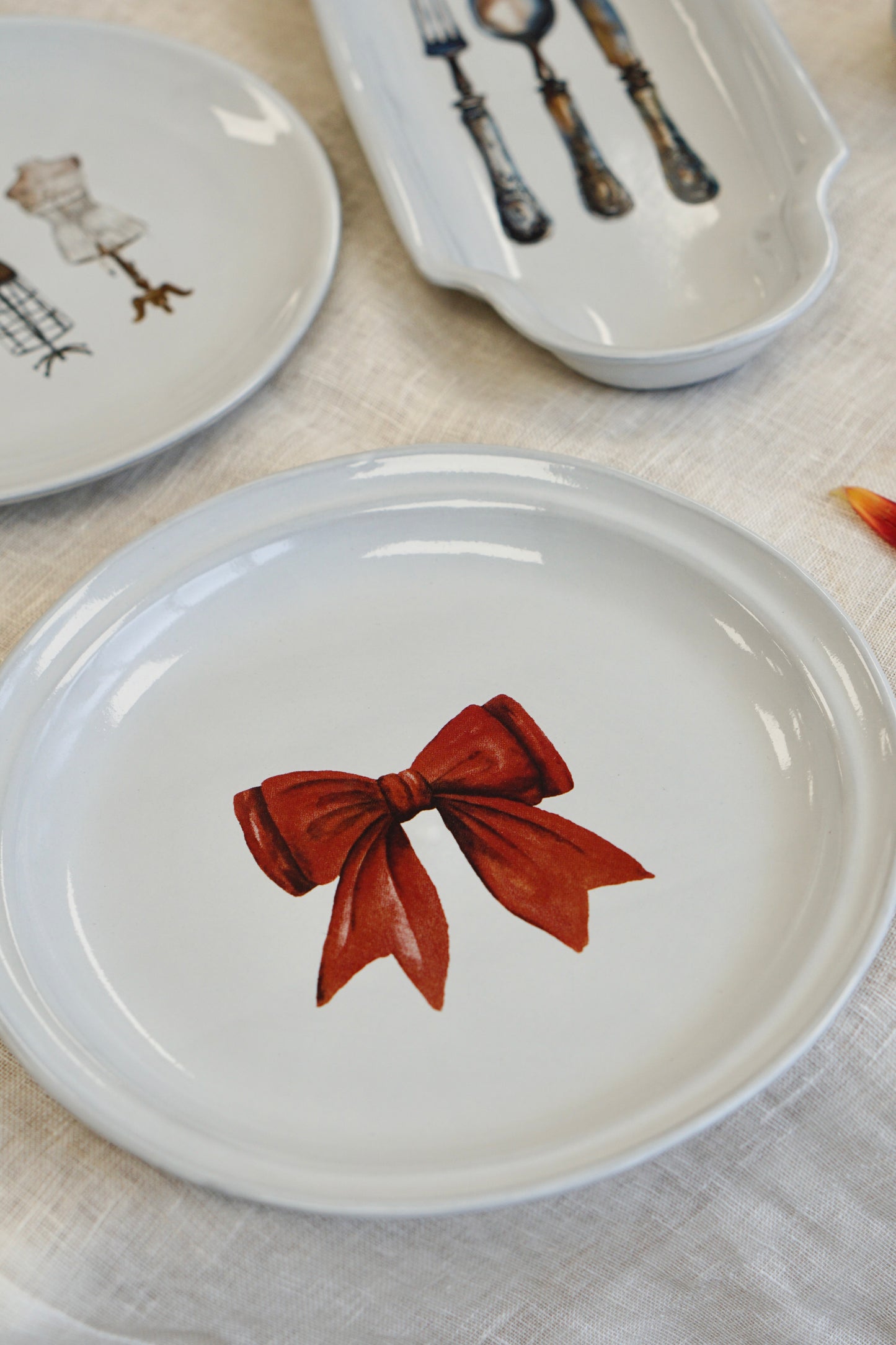Crimson & Plum Round Plate
