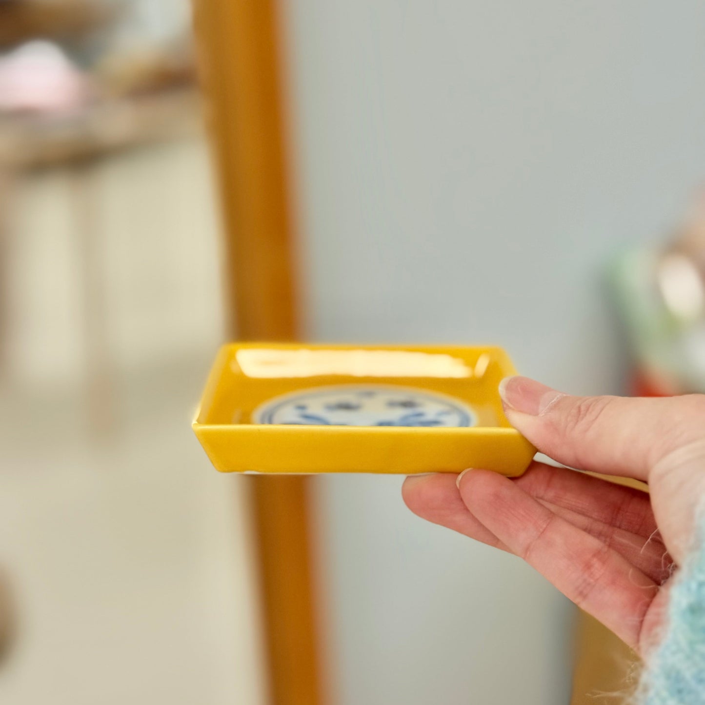 Hasami Yellow Bunny Series