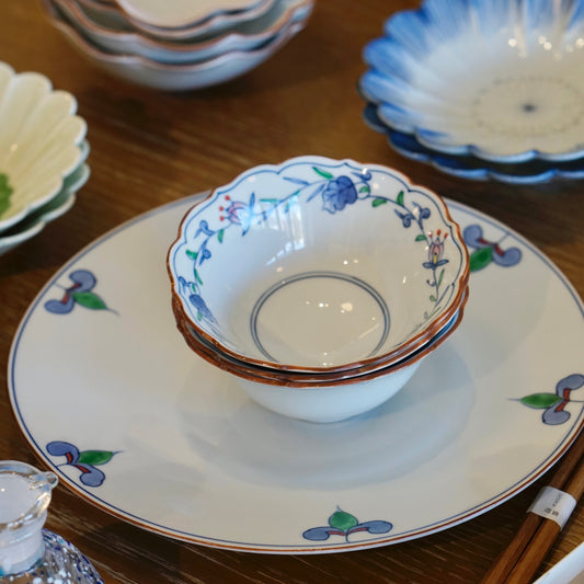 Hasami ware - Bellflower Series