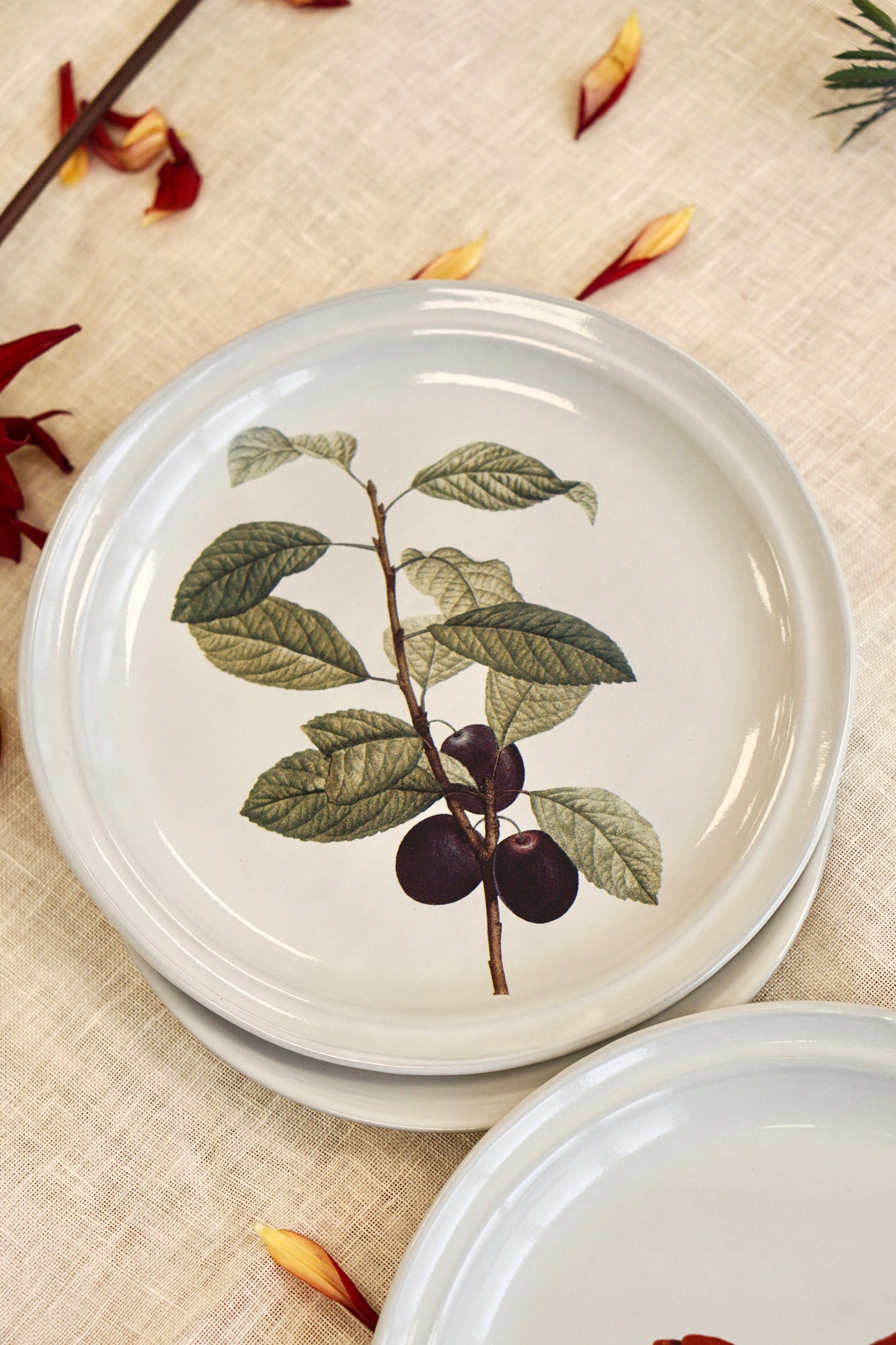 Crimson & Plum Round Plate