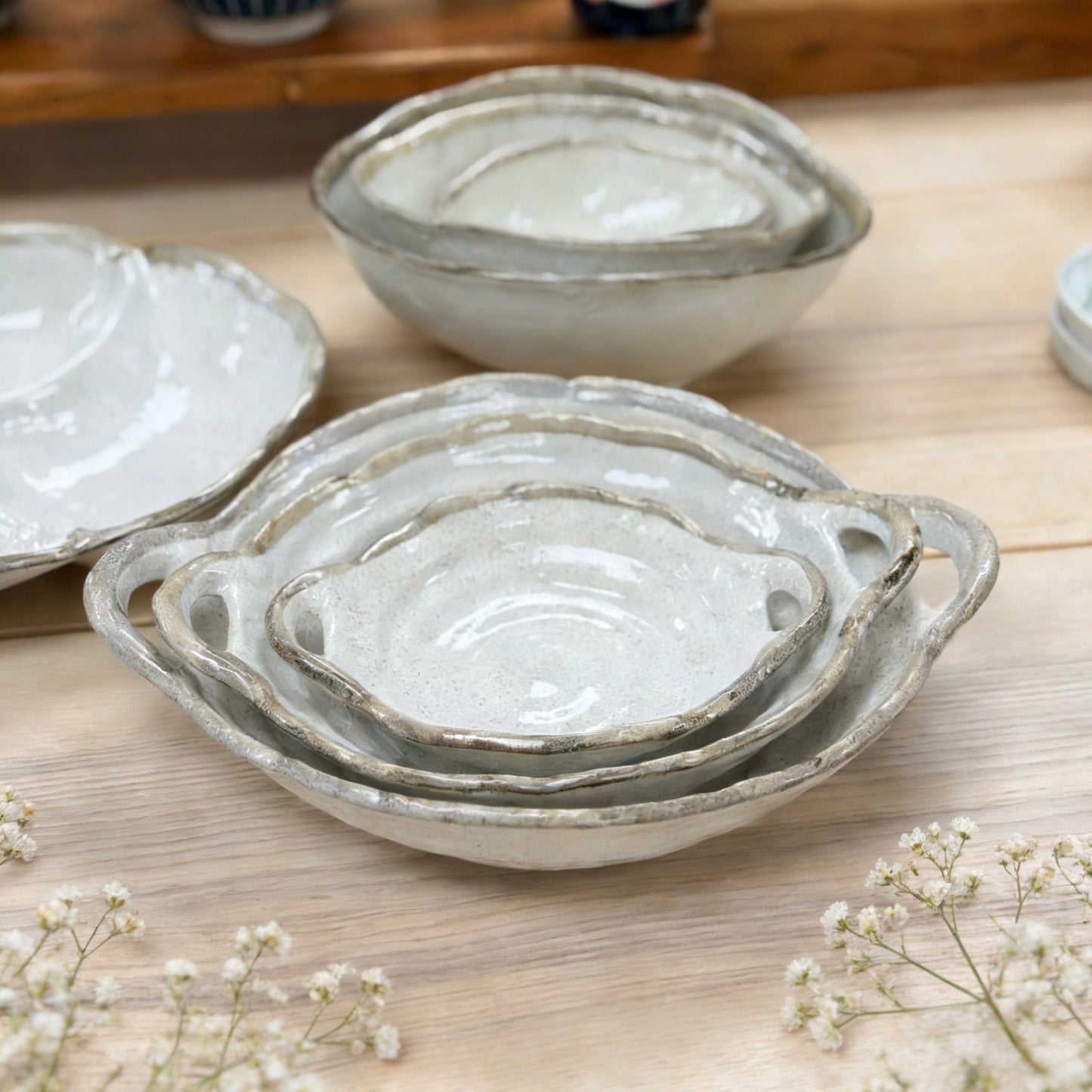 Shiro Karatsu Double Handle Plate