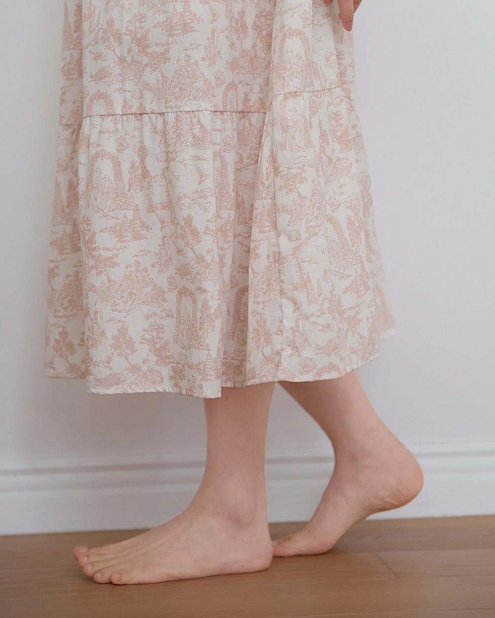 Arte Lace Sleeveless One-Piece Dress