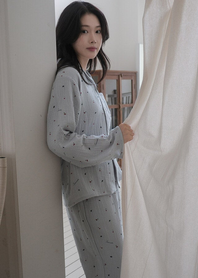 Renewed Cherry Crinkled Cotton LS Pajama Set