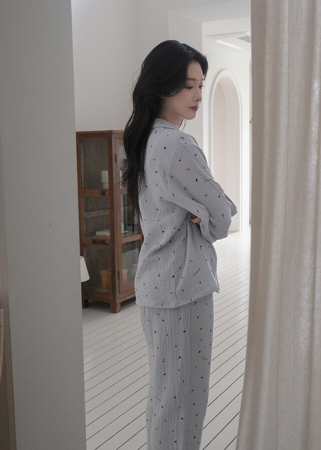 Renewed Cherry Crinkled Cotton LS Pajama Set