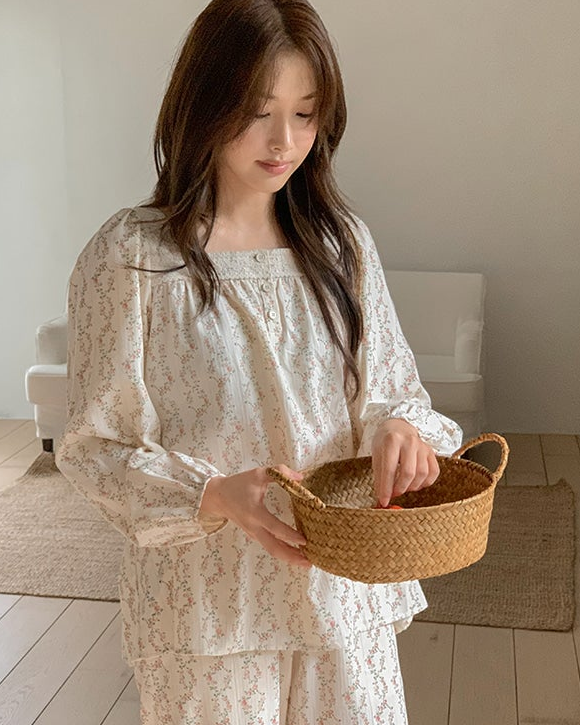 Cosette Flower Long Sleeve Pajama