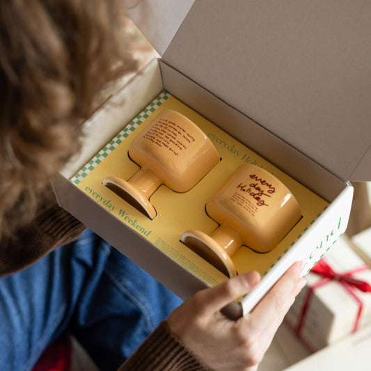 Holiday Diner Wine Cup Gift Set - Weekend 7