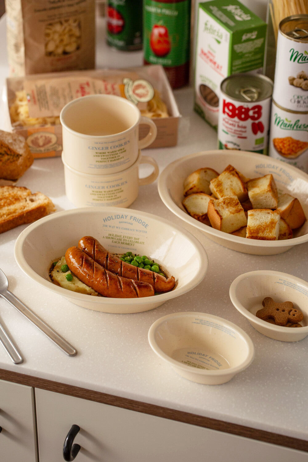 Holiday Showcase Oval Bowl L - Weekend 14