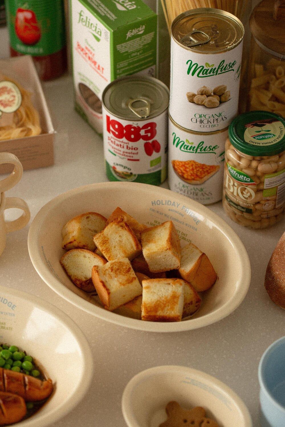 Holiday Showcase Oval Bowl L - Weekend 14