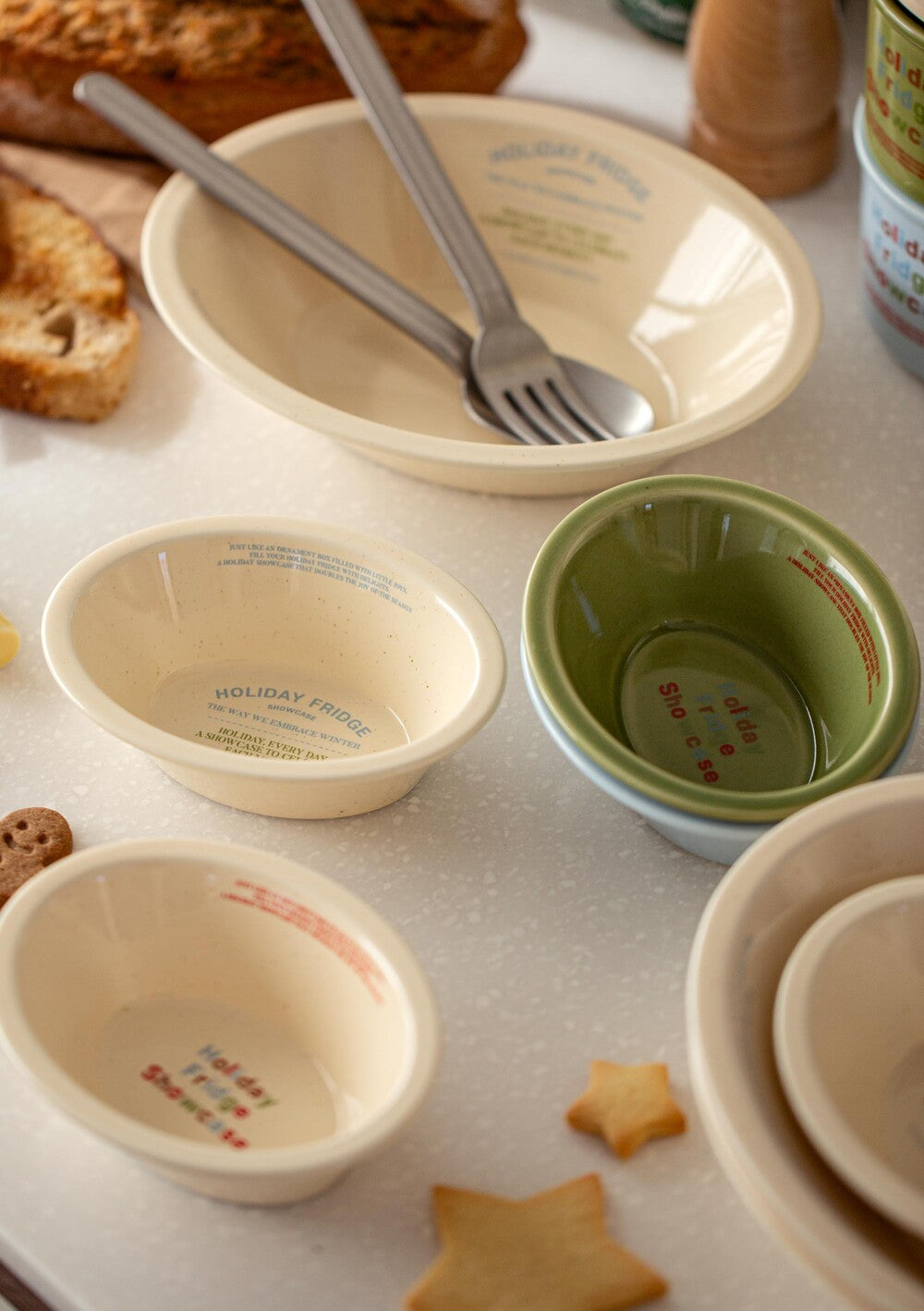 Holiday Showcase Small Oval Bowl Gift Set - Weekend 14