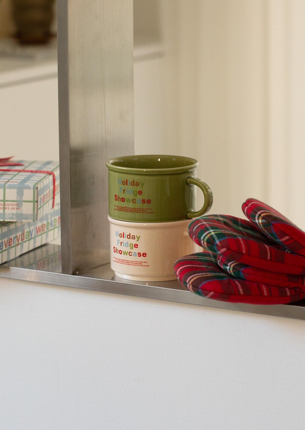 Holiday Fridge Showcase Mug Gift Set - Weekend 14