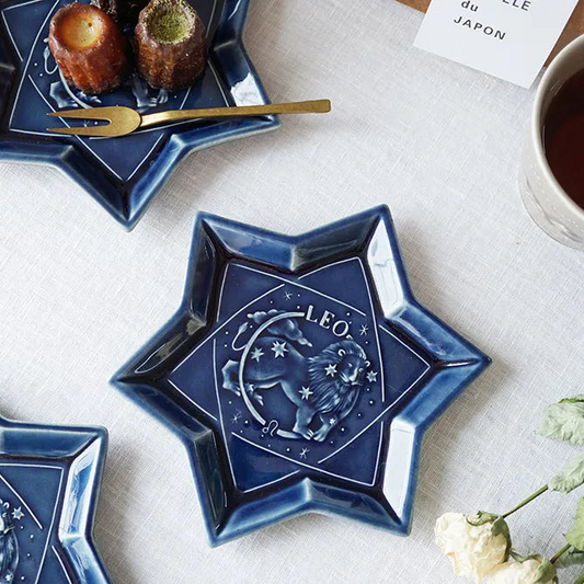 Constellation charm plate - Leo