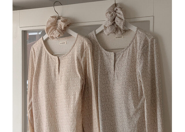 Louis Flower Pajama Set with Hair Scrunchie