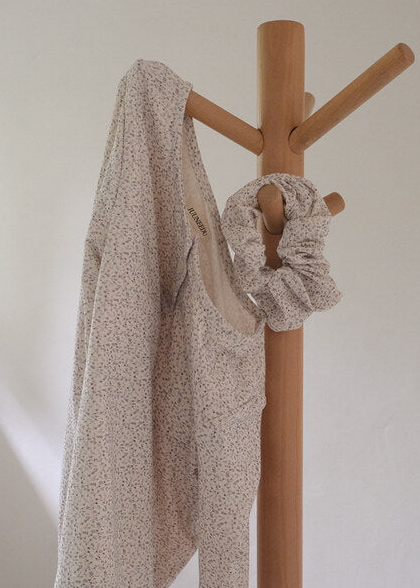 Louis Flower Pajama Set with Hair Scrunchie